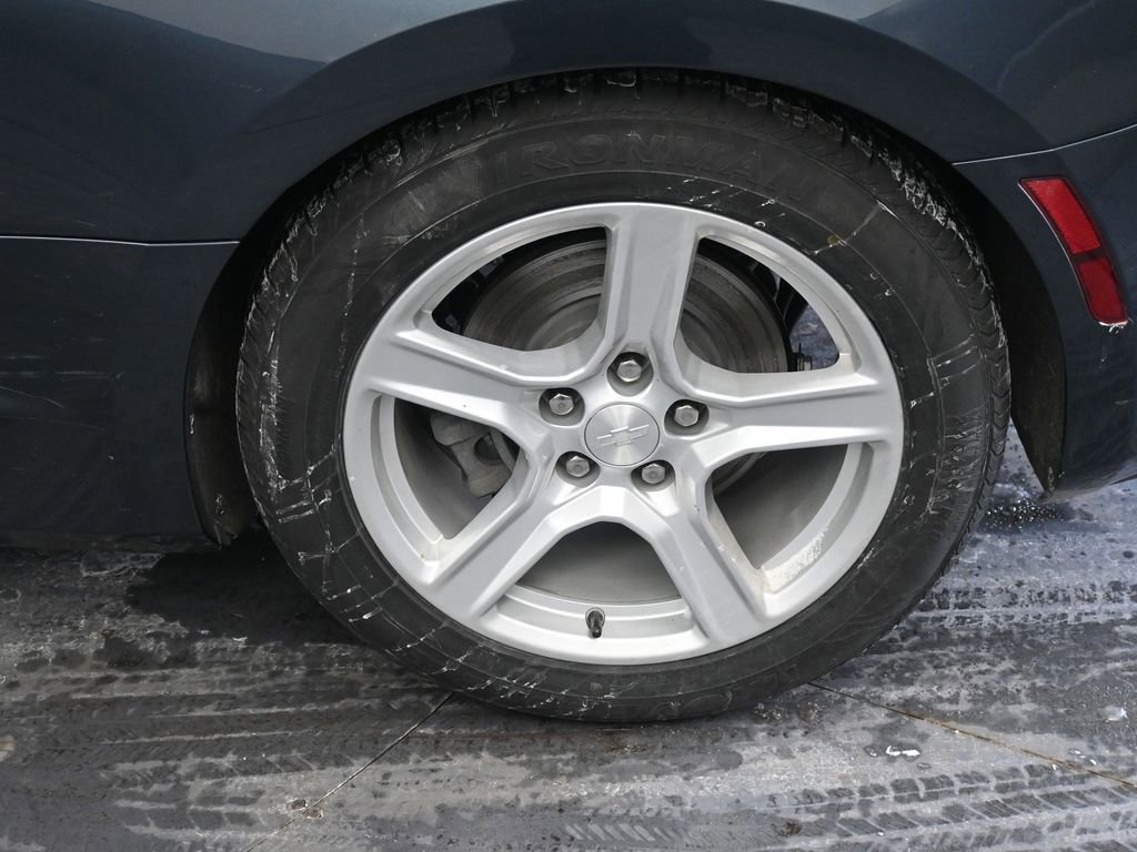 Used 2023 Chevrolet Camaro LT image 14