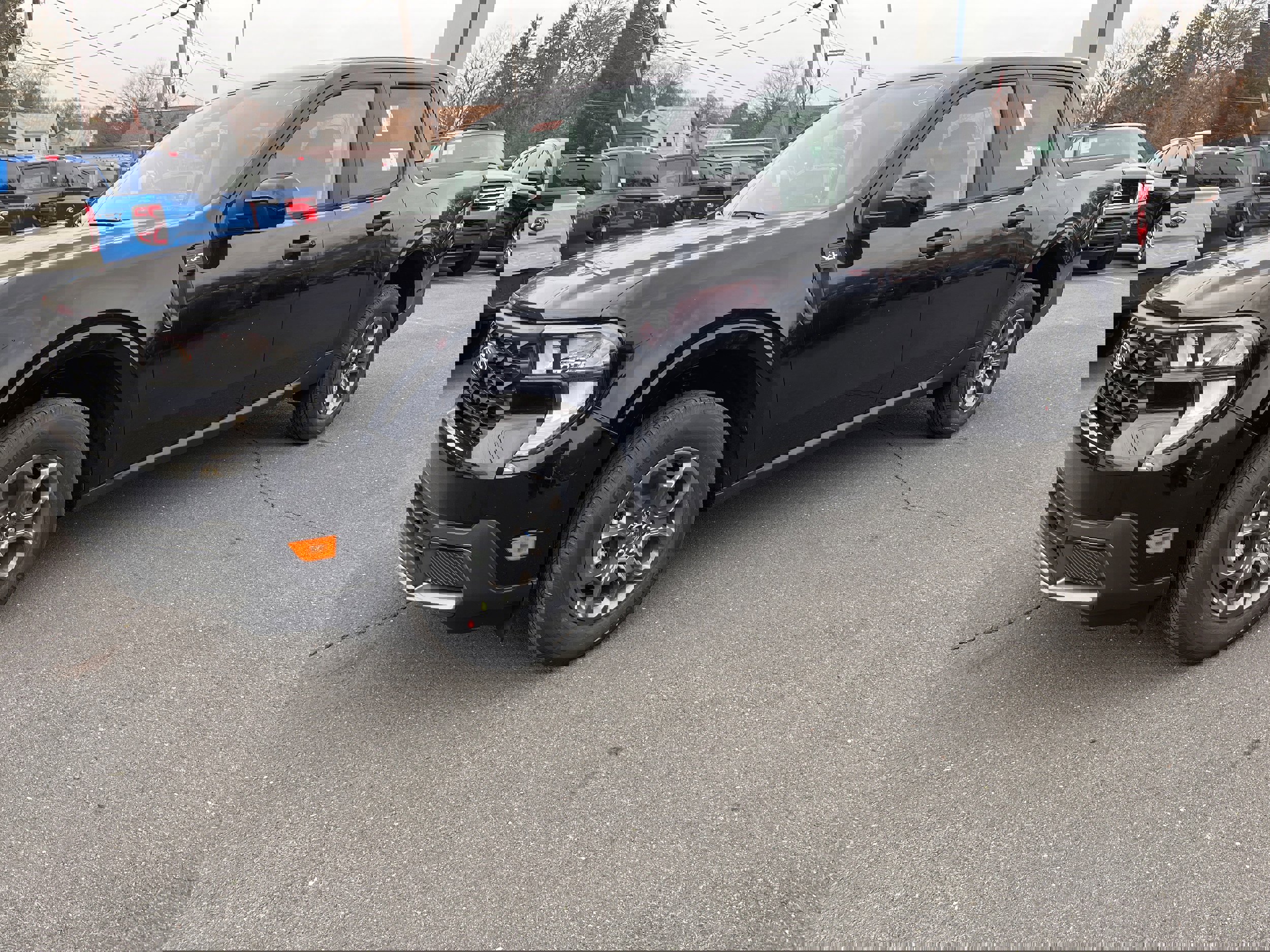 New 2025 Ford Maverick XLT w/ Equipment Group 301A image 22