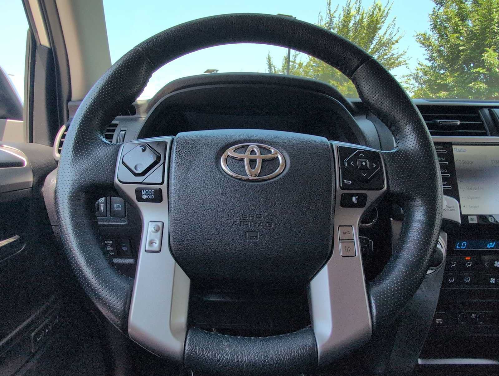 Used 2023 Toyota 4Runner Limited AWD/4WD image 22