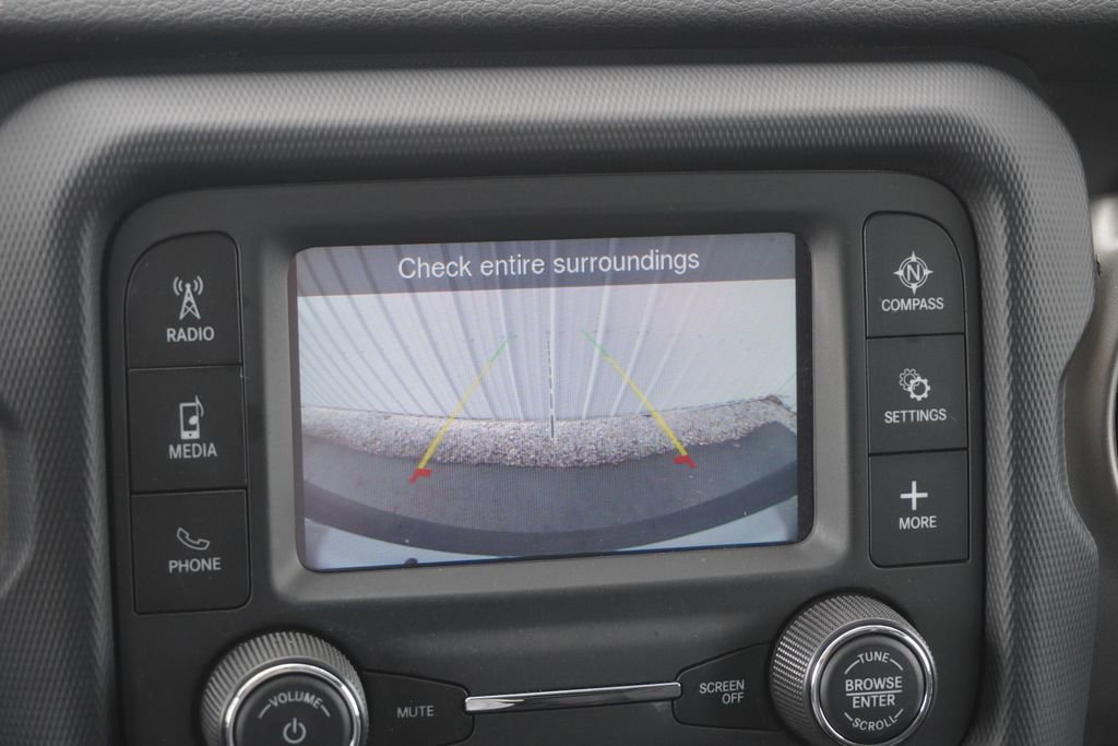 Used 2019 Jeep Wrangler Unlimited Sport S AWD/4WD image 31