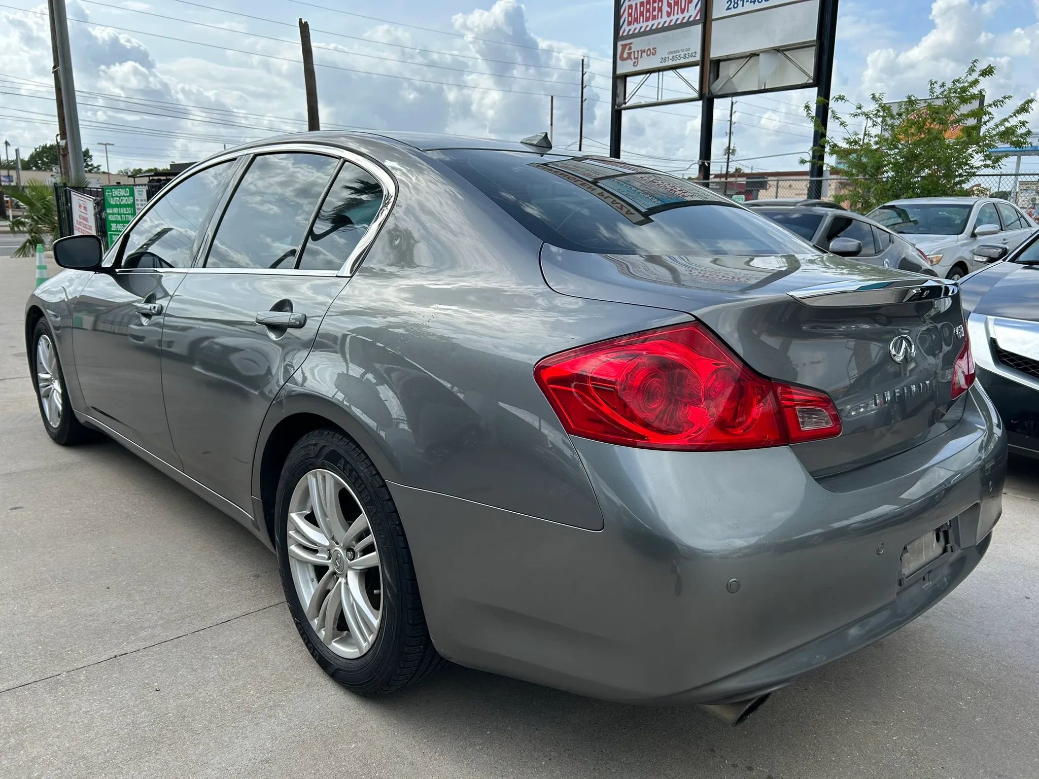 Used 2012 INFINITI G37 Journey w/ Premium Pkg image 3