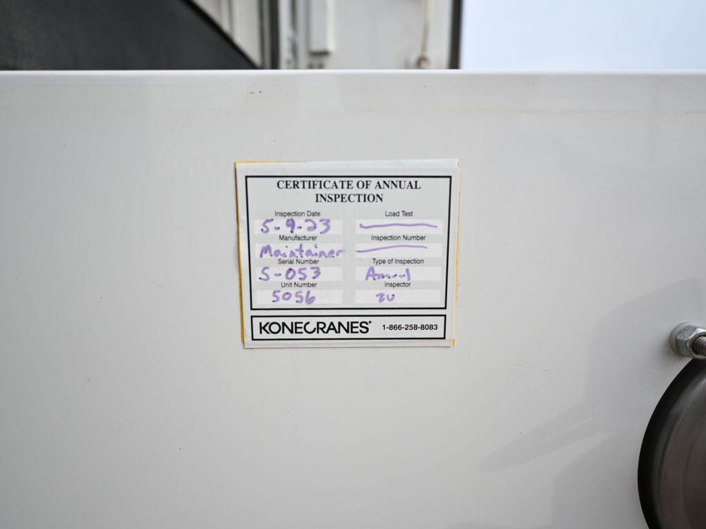 Used 2016 Ford F550 2WD Regular Cab Super Duty image 61