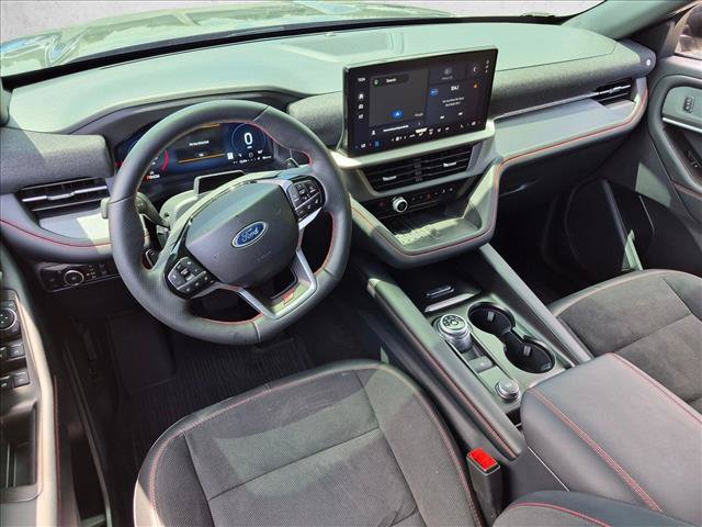Used 2025 Ford Explorer ST AWD/4WD image 10