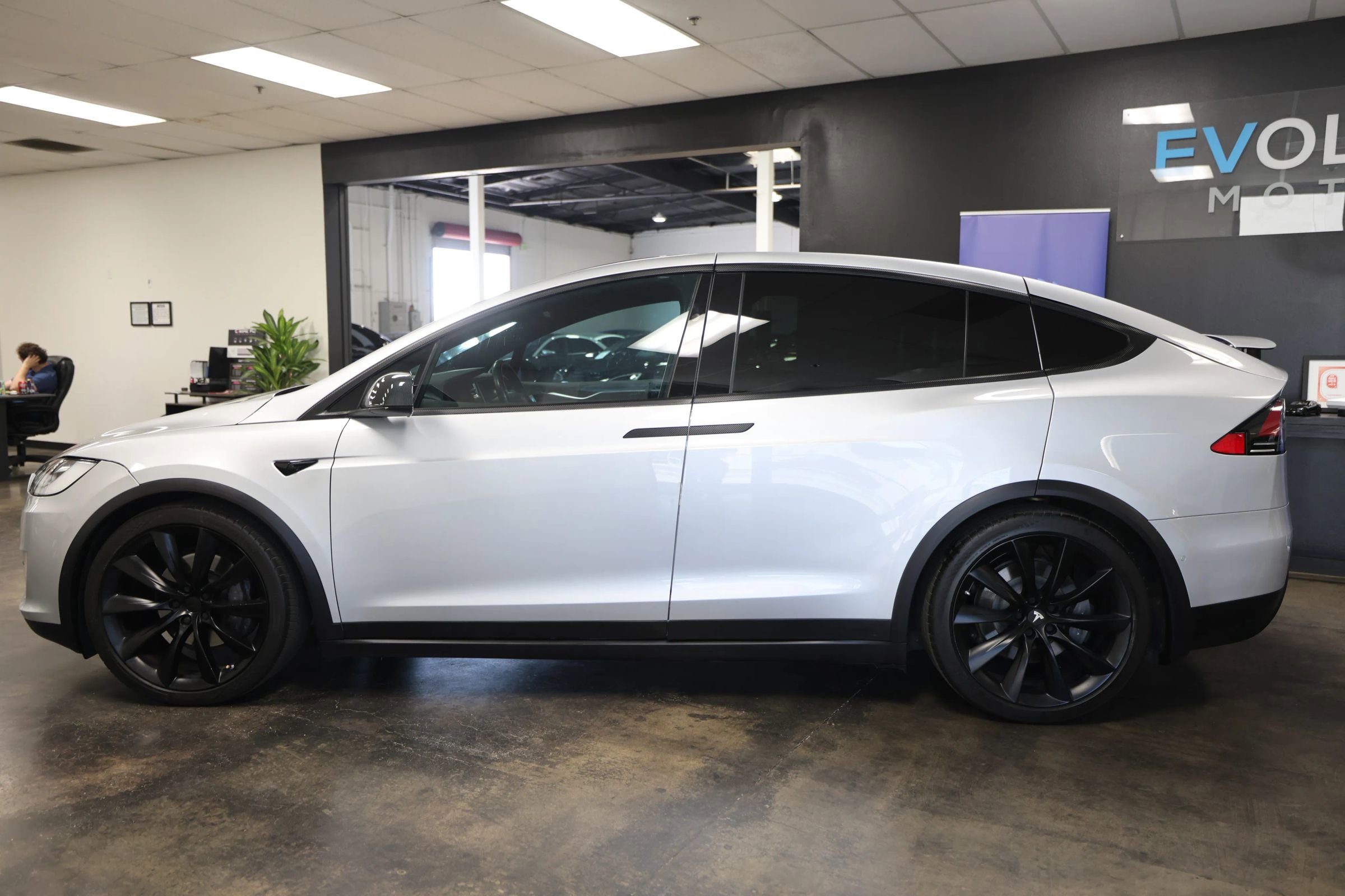 Used 2017 Tesla Model X 100D AWD/4WD image 11