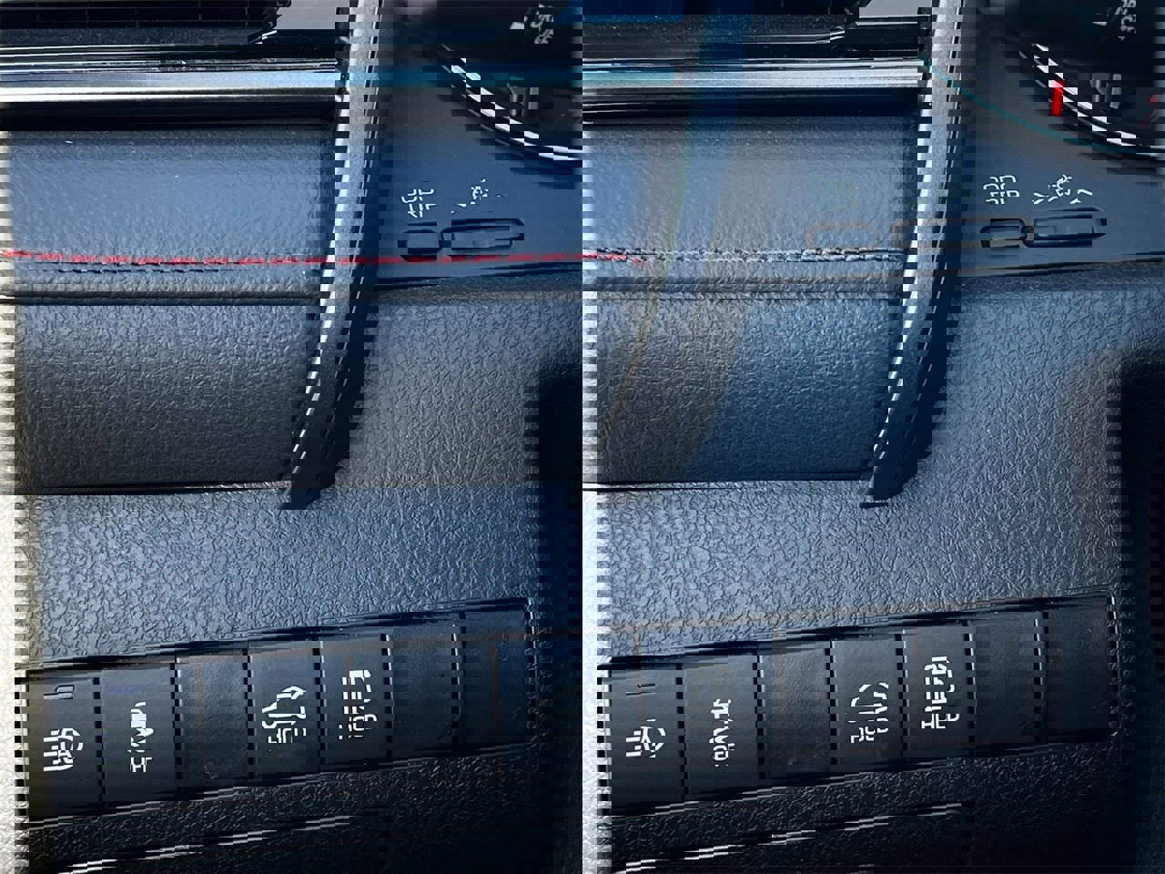 Used 2024 Toyota Camry image 20