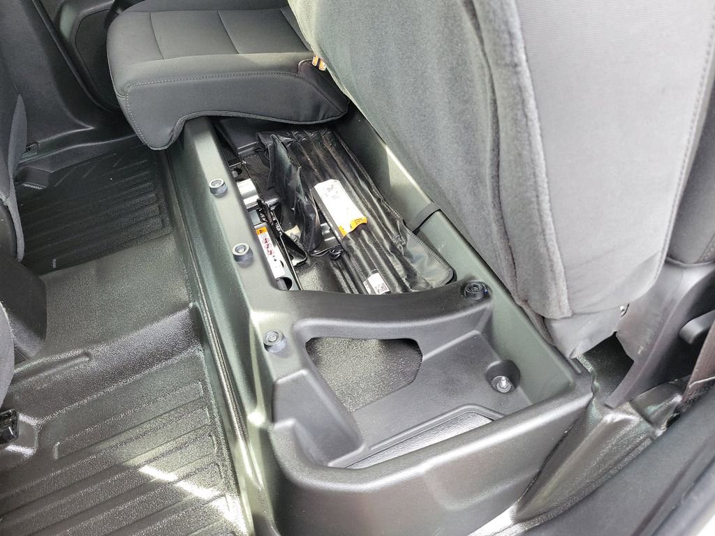 Used 2023 Chevrolet Colorado W/T image 22