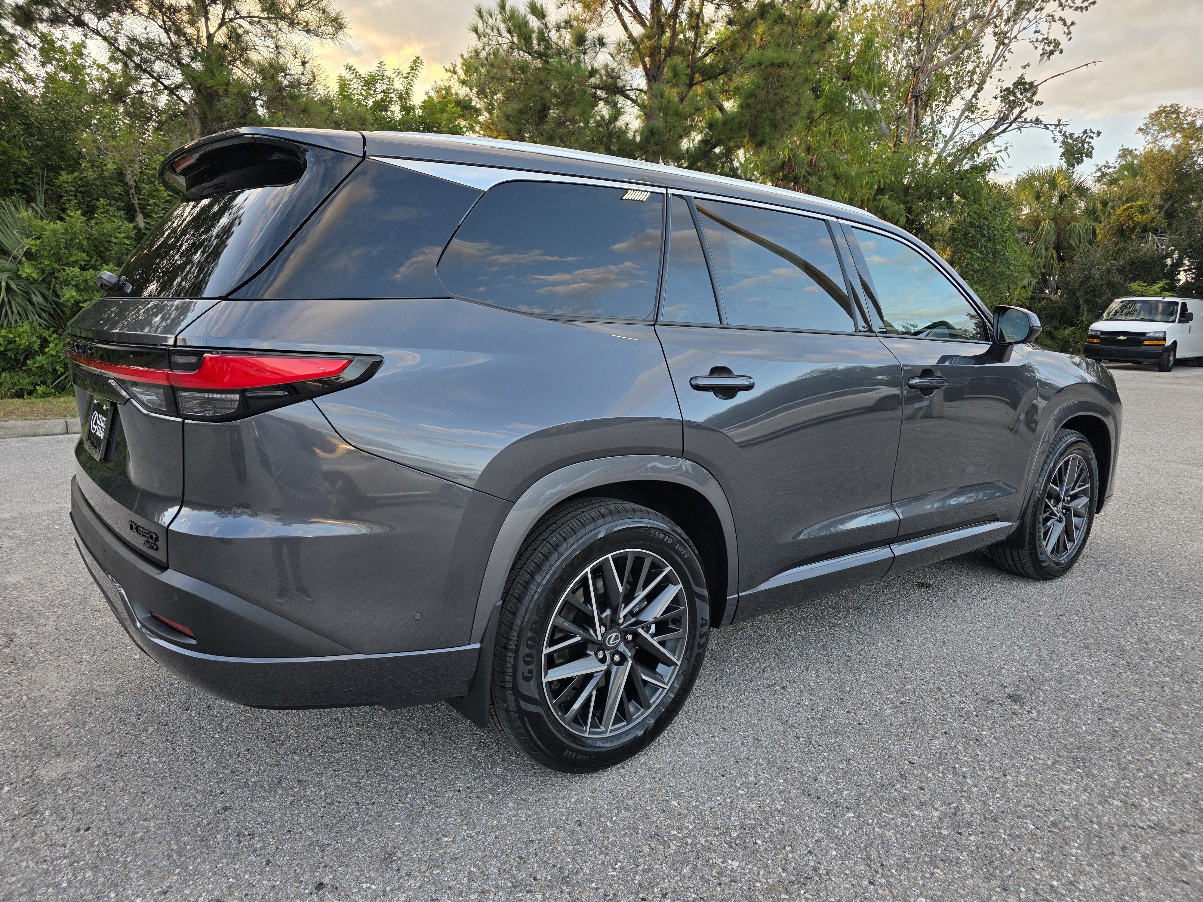 New 2026 Lexus TX 350 AWD image 4
