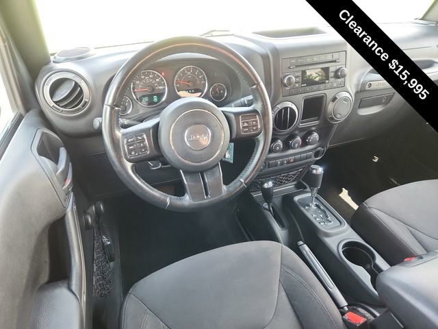 Used 2017 Jeep Wrangler Unlimited Sport w/ Connectivity Group image 19