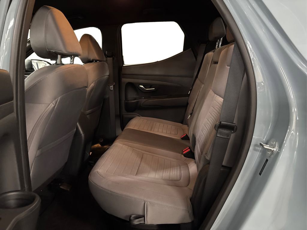 Used 2023 Hyundai Santa Cruz SE w/ Cargo Package image 10