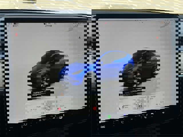 Used 2023 Tesla Model Y Long Range image 18