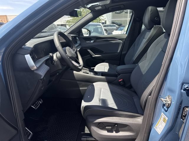 New 2026 Volkswagen Tiguan SE R-Line AWD/4WD image 19