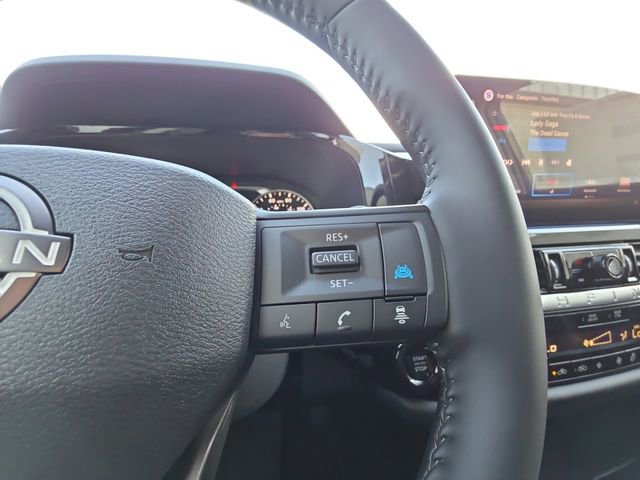 New 2026 Nissan Pathfinder SV image 12