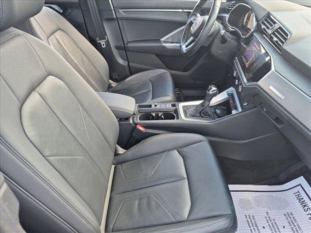 Used 2020 Audi Q3 2.0T Premium Plus w/ Premium Plus Package AWD/4WD image 21