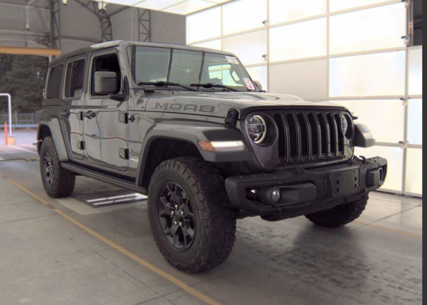 Used 2019 Jeep Wrangler Unlimited Sahara w/ Quick Order Package 24M Moab AWD/4WD image 3