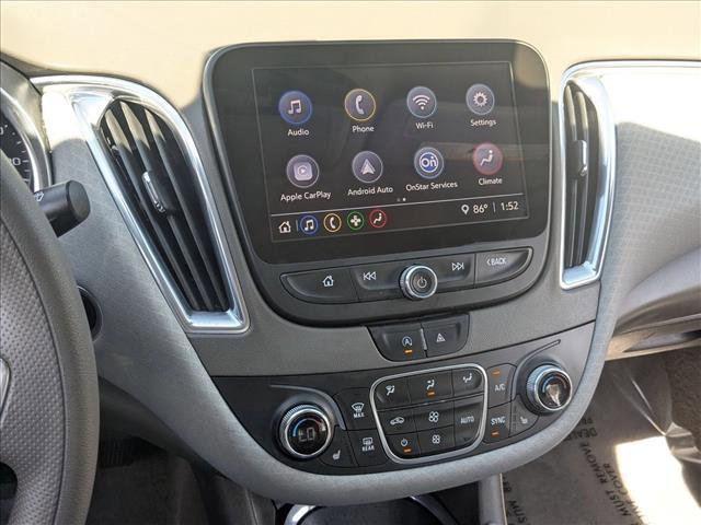 Used 2021 Chevrolet Malibu LT FWD image 14