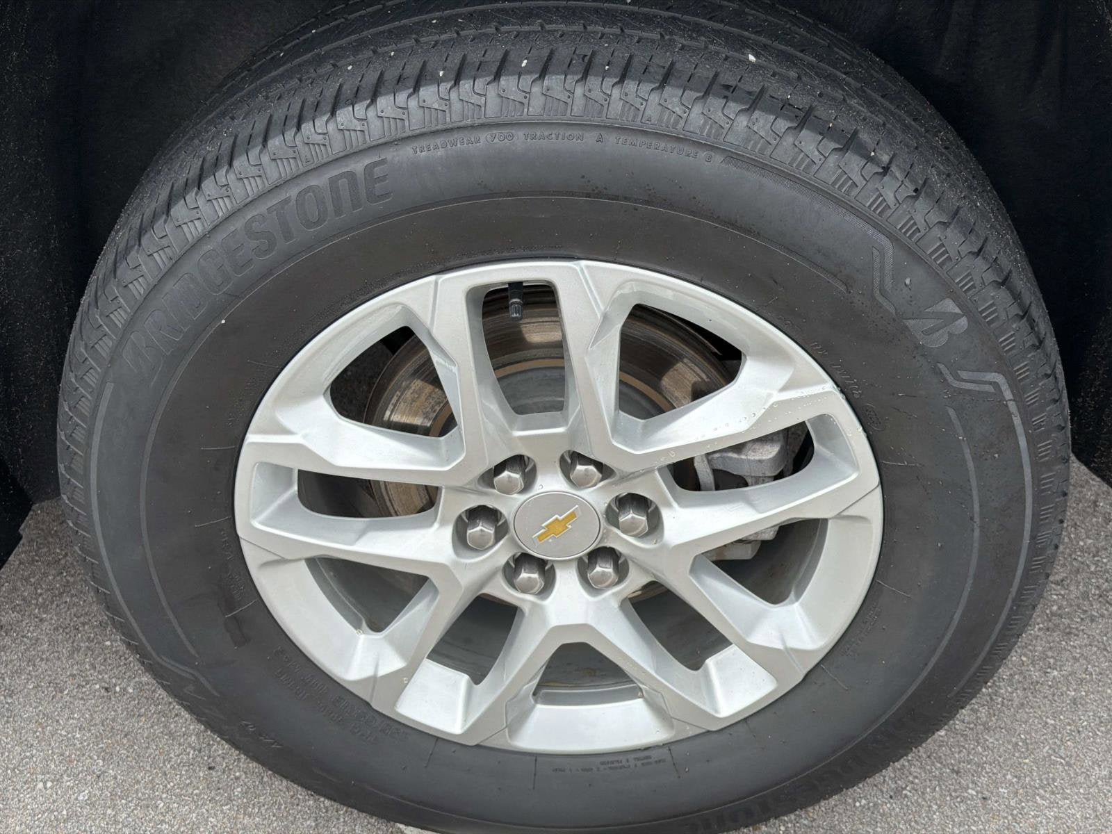 Certified 2023 Chevrolet Traverse LS FWD image 11
