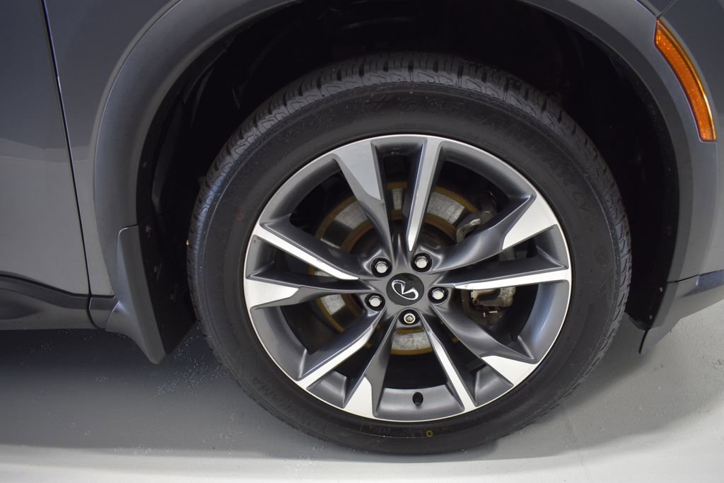 Used 2023 INFINITI QX60 Luxe AWD/4WD image 10