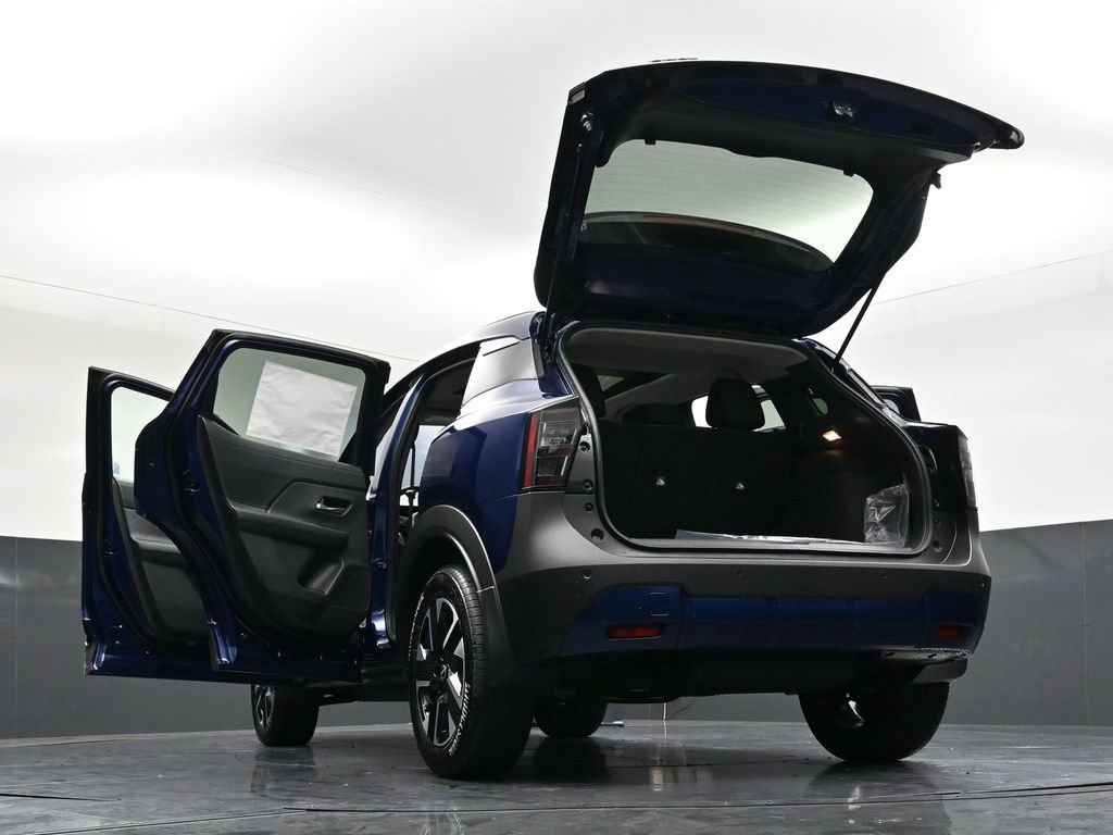 New 2026 Nissan Kicks SV w/ SV Premium Package AWD/4WD image 35