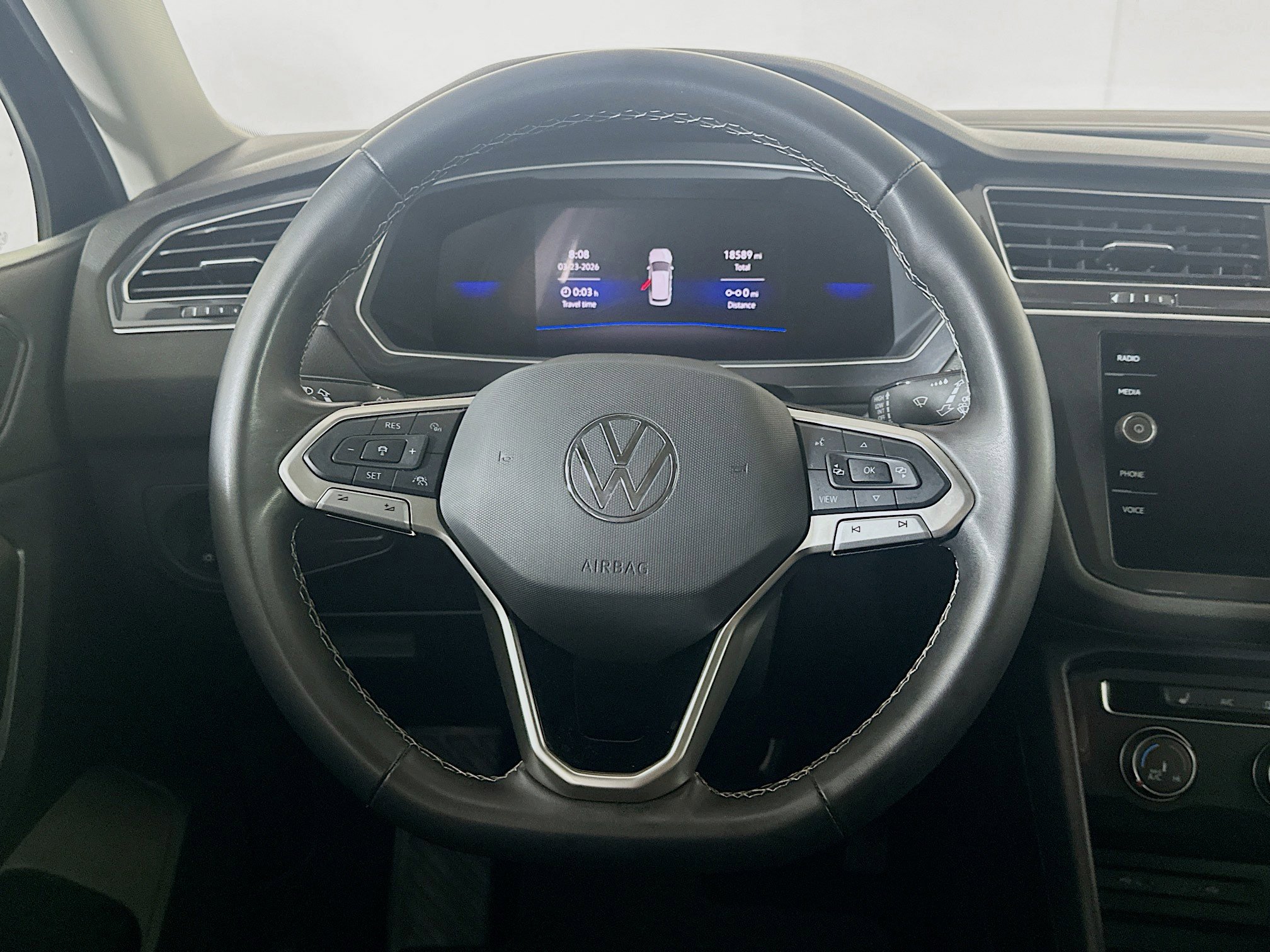 Used 2024 Volkswagen Tiguan S image 17