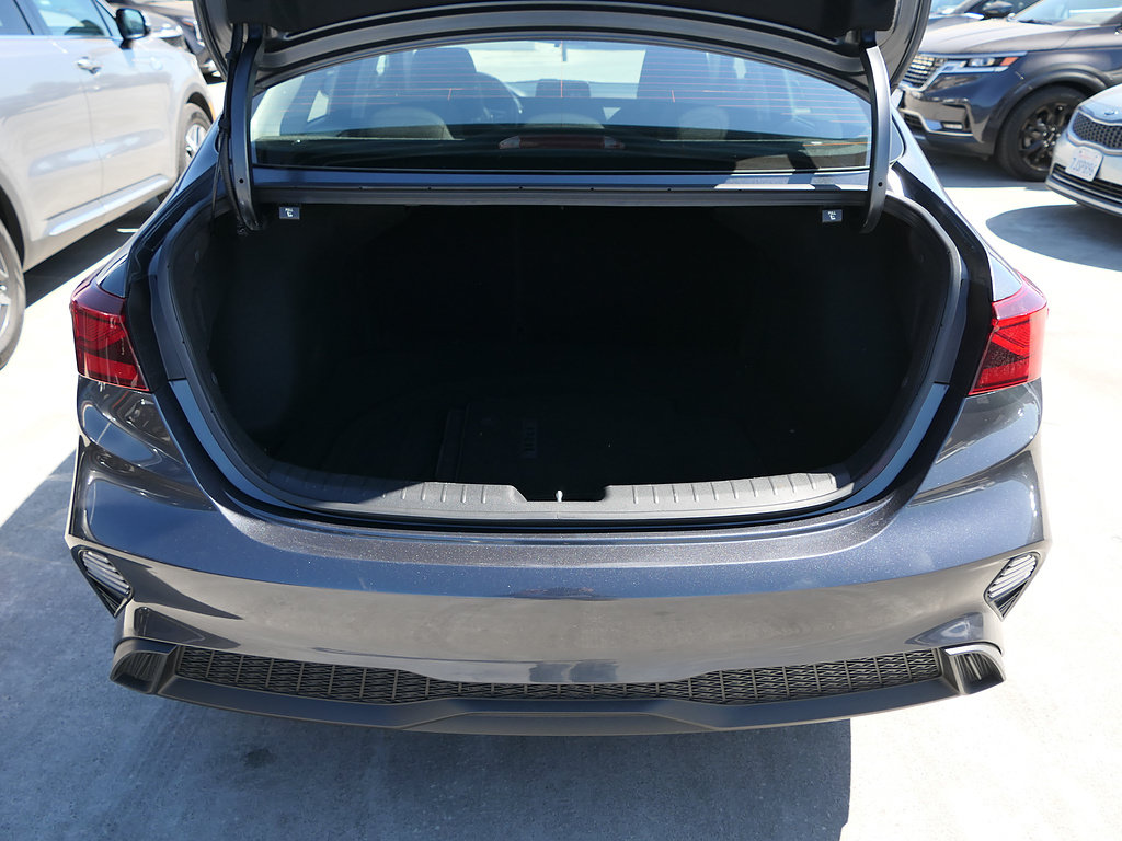 Used 2023 Kia Forte LXS w/ LXS Technology Package FWD image 22