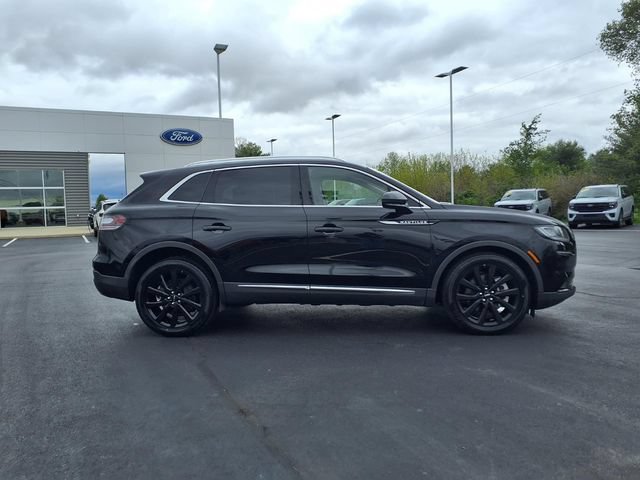 Used 2023 Lincoln Nautilus Reserve w/ Monochromatic Package AWD/4WD image 8