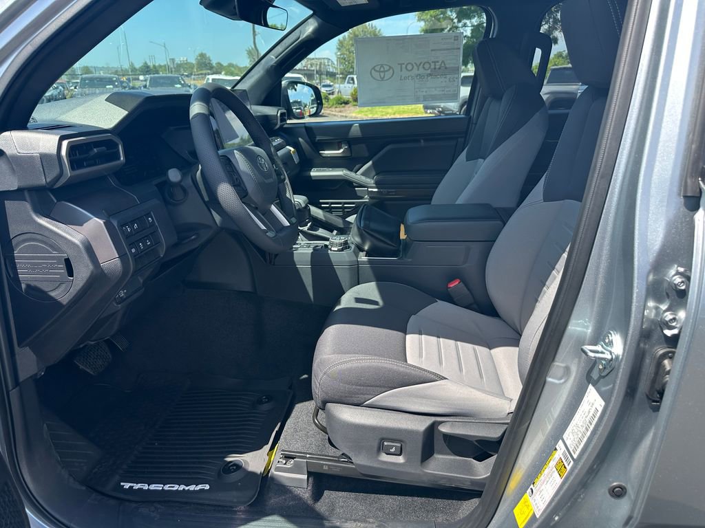 New 2025 Toyota Tacoma TRD Off-Road image 13