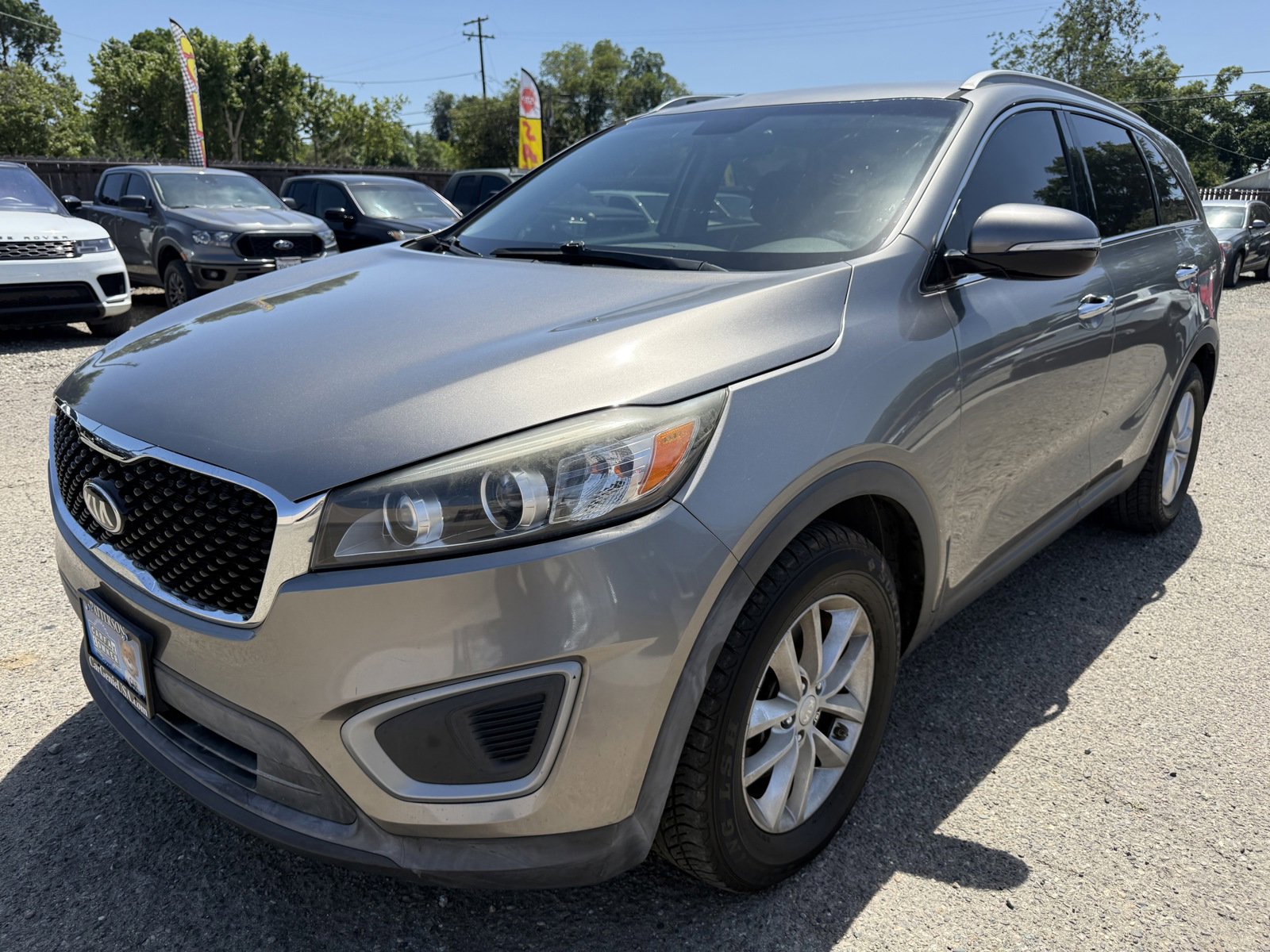 Used 2016 Kia Sorento LX FWD image 1