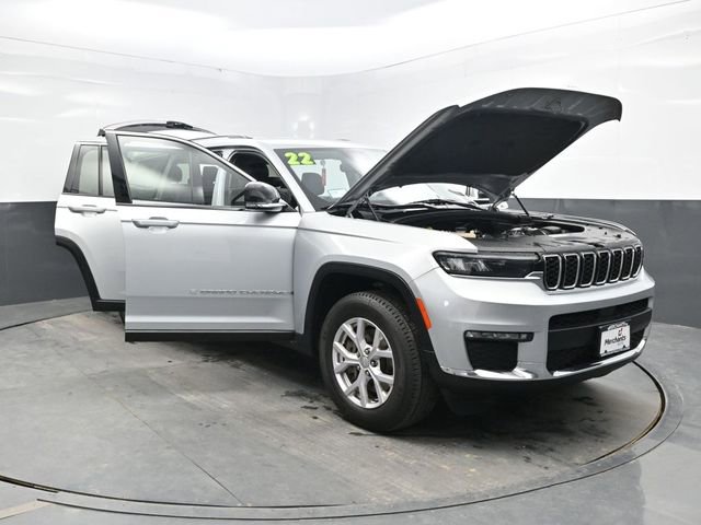 Used 2022 Jeep Grand Cherokee L Limited AWD/4WD image 40