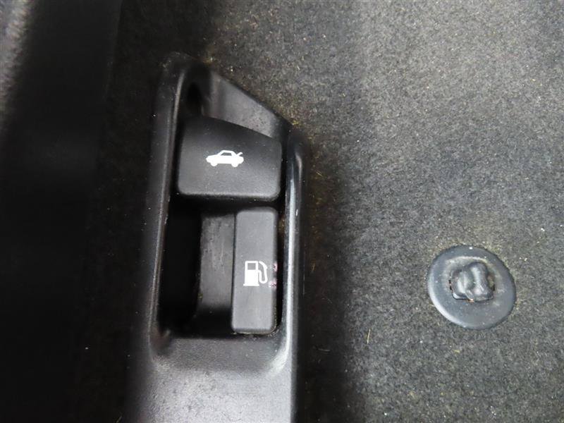 Used 2023 Toyota Corolla LE FWD image 15