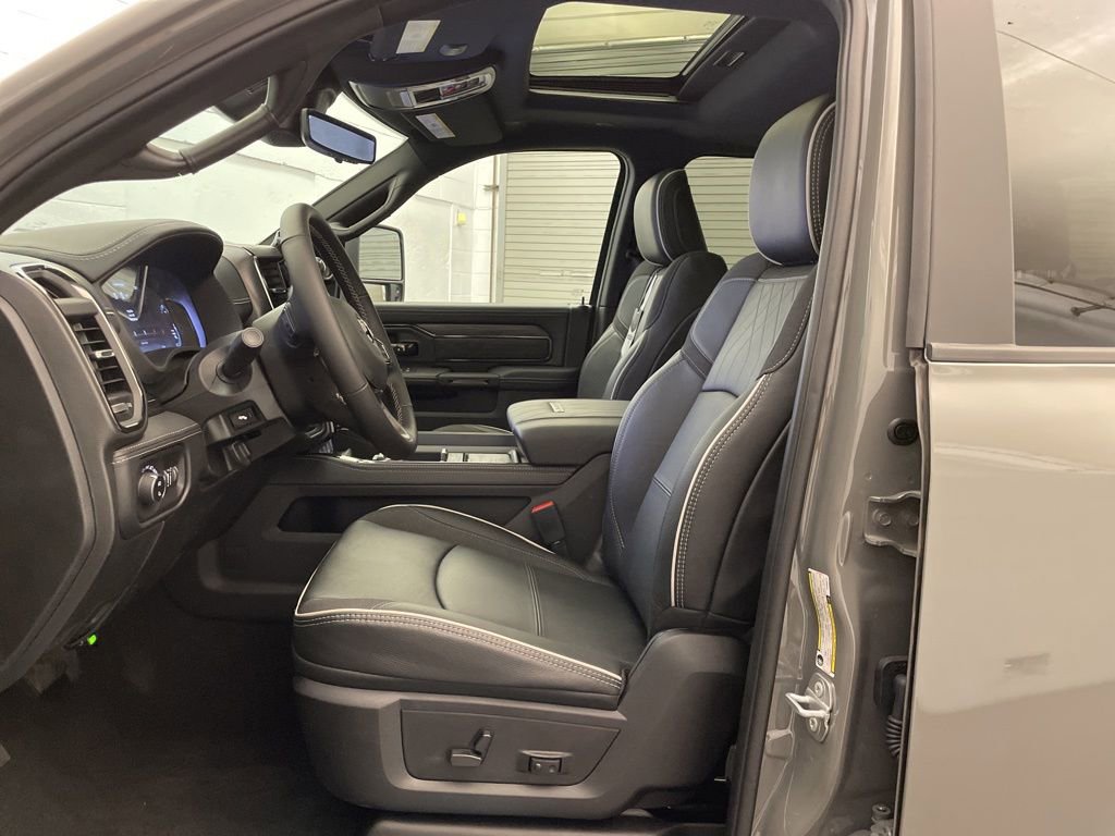 New 2026 RAM 2500 Limited AWD/4WD image 23