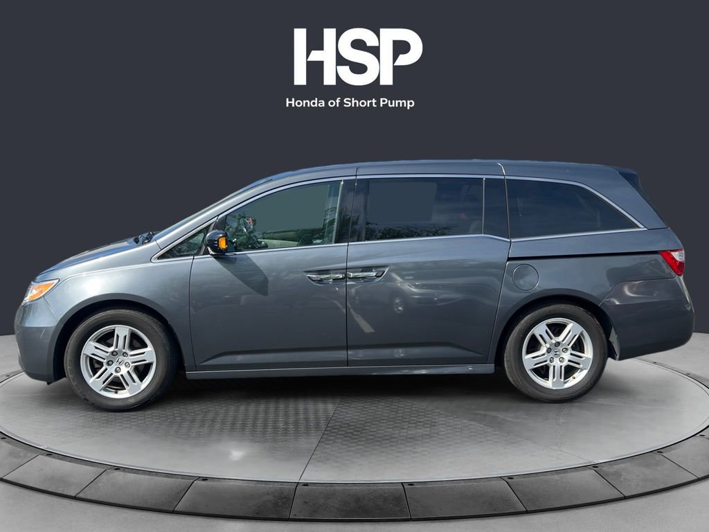 Used 2013 Honda Odyssey Touring image 2