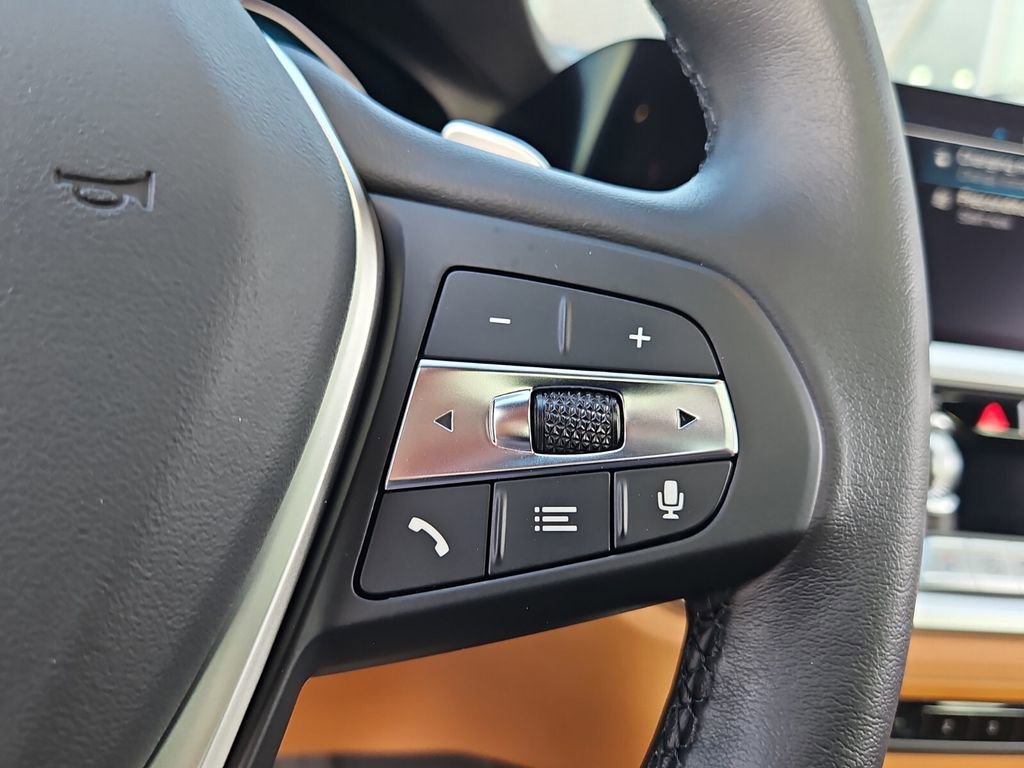 Used 2022 BMW 330e xDrive 330e xDrive w/ Premium Package image 27