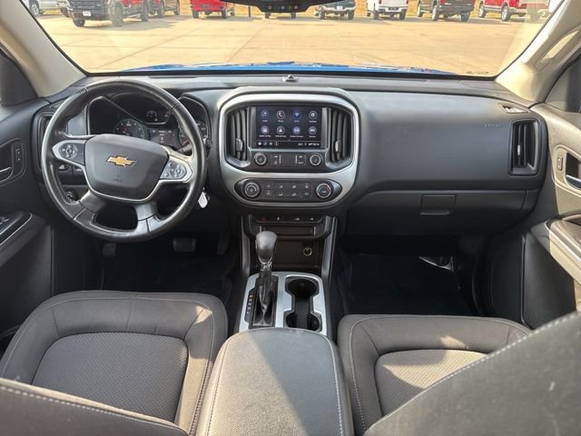 Used 2022 Chevrolet Colorado LT AWD/4WD image 45
