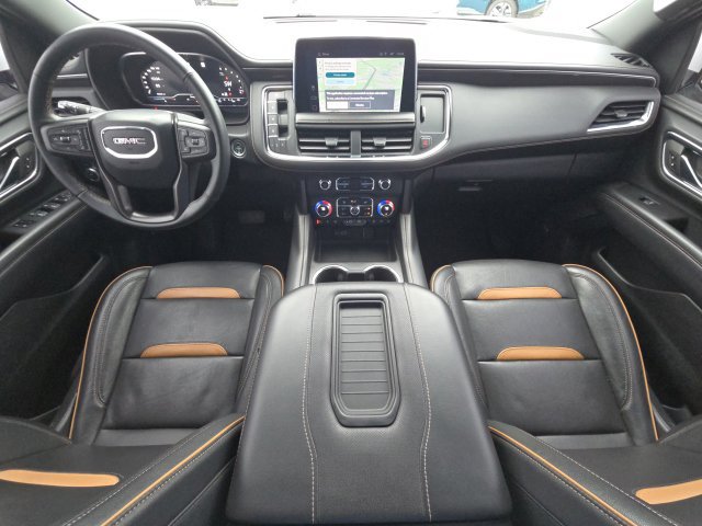 Used 2023 GMC Yukon XL AT4 w/ Technology Package AWD/4WD image 40