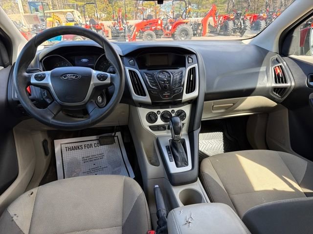 Used 2014 Ford Focus SE FWD image 14