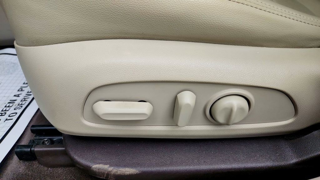 Used 2019 GMC Acadia Denali image 12