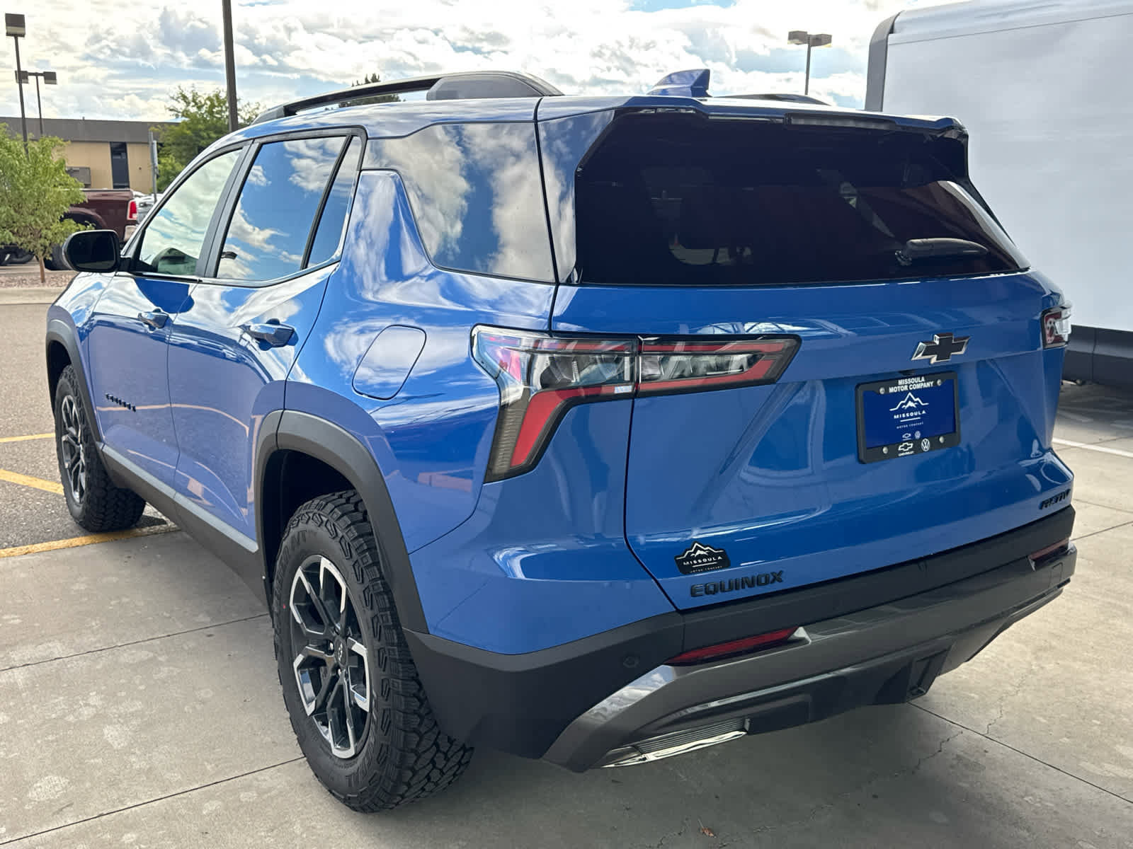 New 2026 Chevrolet Equinox ACTIV w/ Convenience Package III image 2