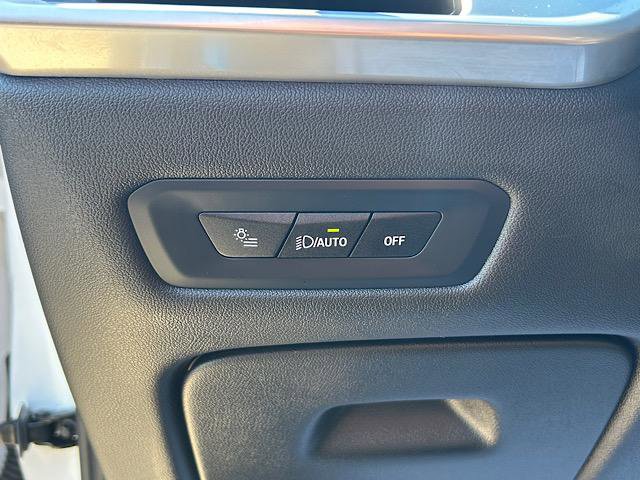 Certified 2024 BMW X5 xDrive40i w/ Premium Package image 18