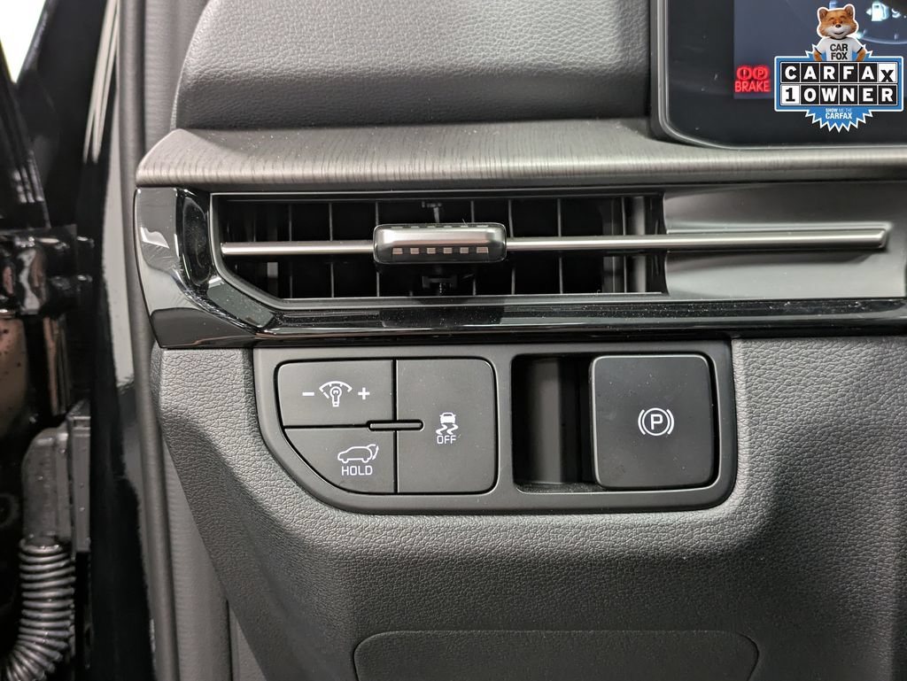 Certified 2026 Kia Sportage X-Line w/ X-Line Technology Package AWD/4WD image 22