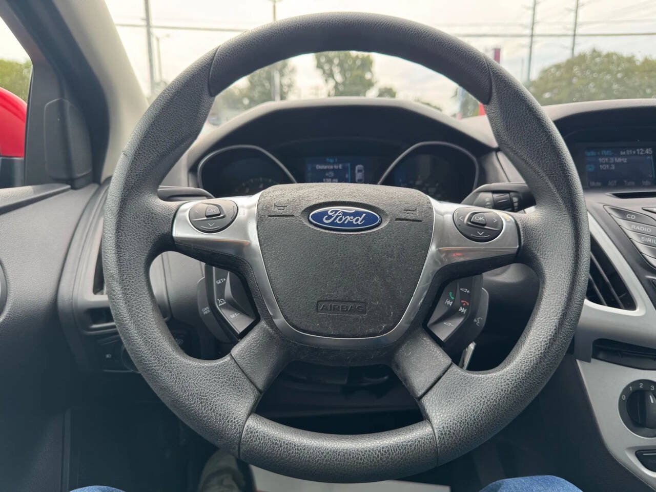 Used 2012 Ford Focus SE FWD image 20