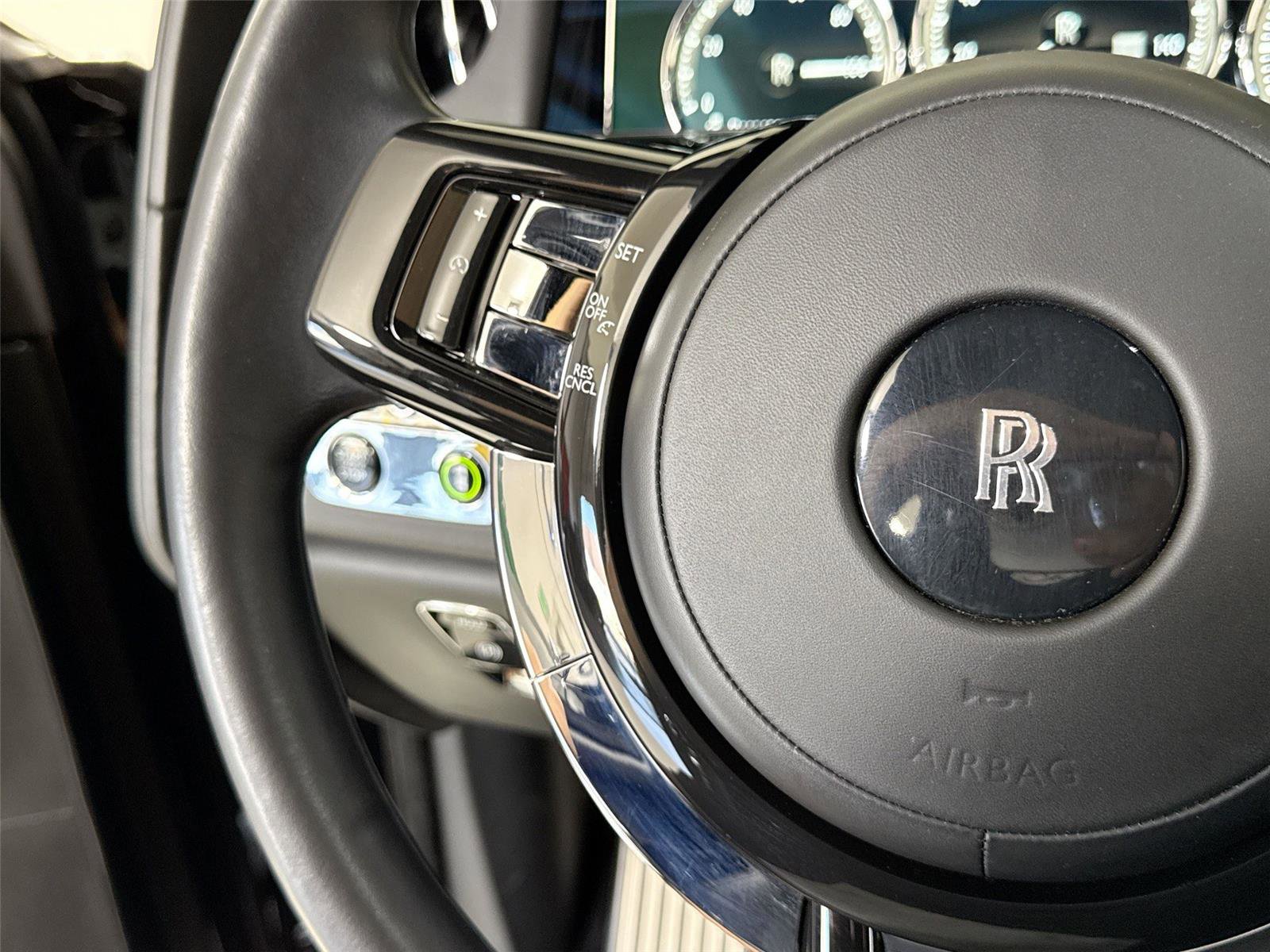 Used 2019 Rolls-Royce Phantom Sedan image 22