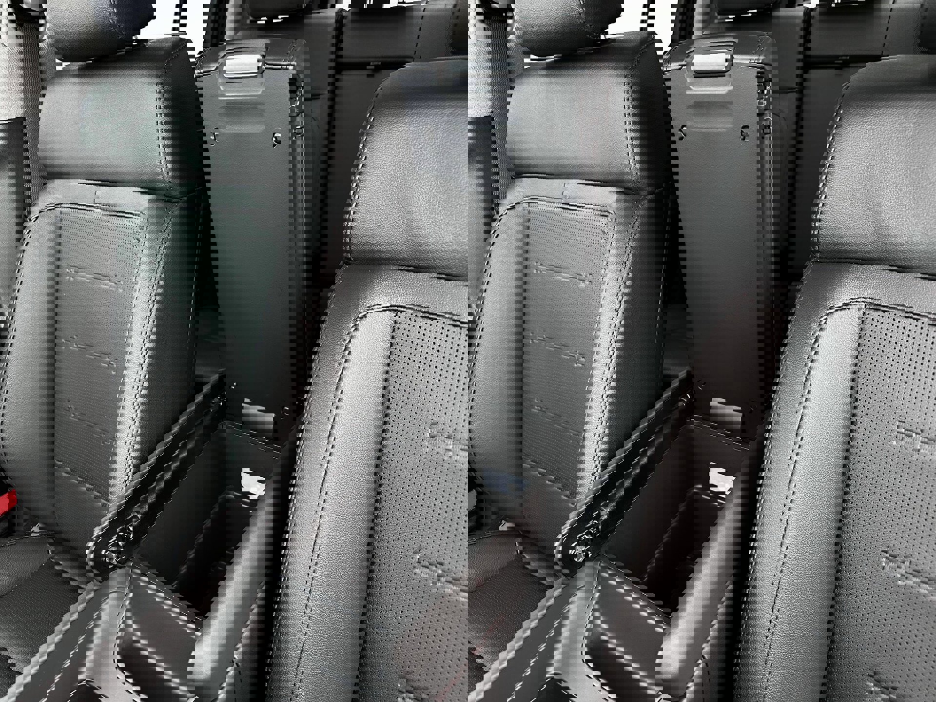 New 2024 Hyundai Santa Fe Limited image 18