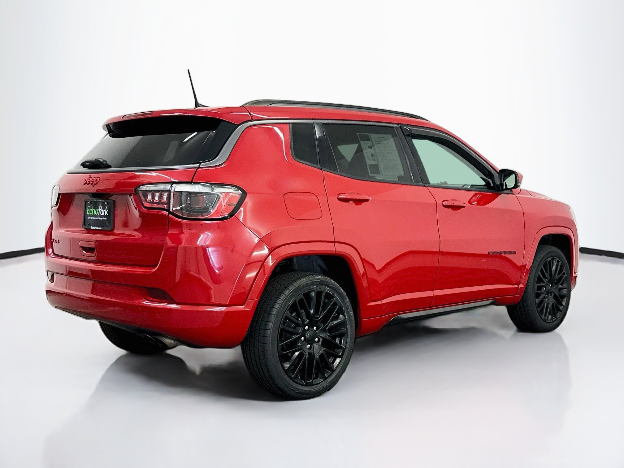 Used 2022 Jeep Compass Limited AWD/4WD image 9