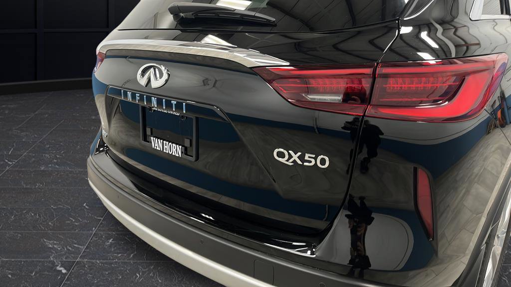 Used 2025 INFINITI QX50 Pure AWD/4WD image 31