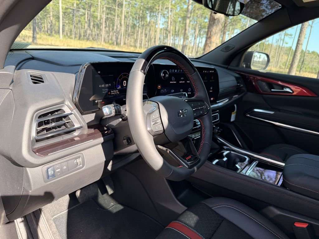 New 2026 Chevrolet Traverse RS FWD image 18