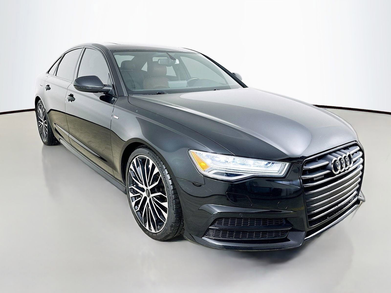 Used 2018 Audi A6 2.0T Premium Plus w/ Premium Plus Package AWD/4WD image 3