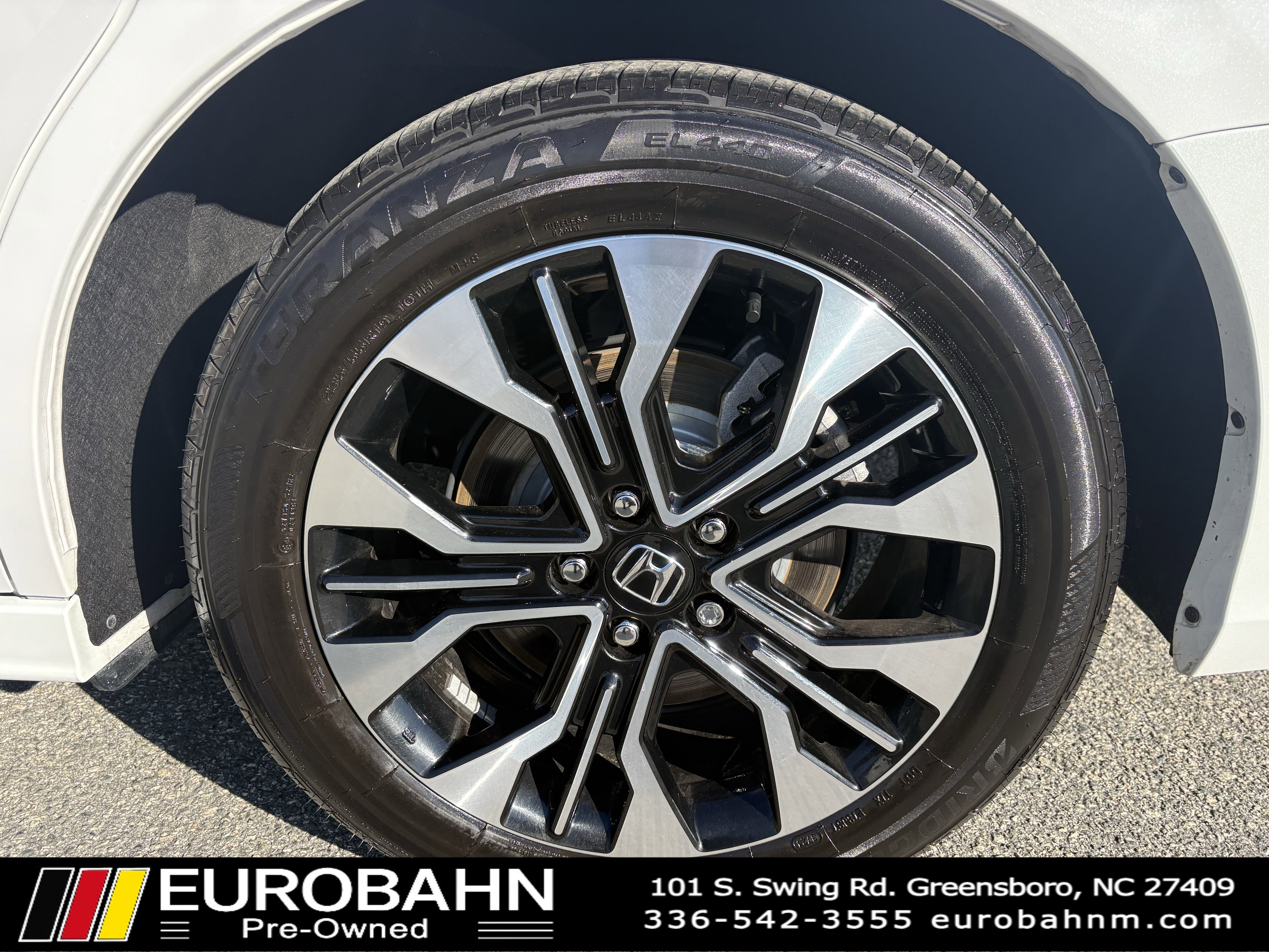 Used 2025 Honda Odyssey Elite image 31