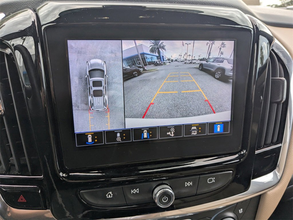 Certified 2023 Chevrolet Traverse Premier w/ LPO, Floor Liner Package image 17
