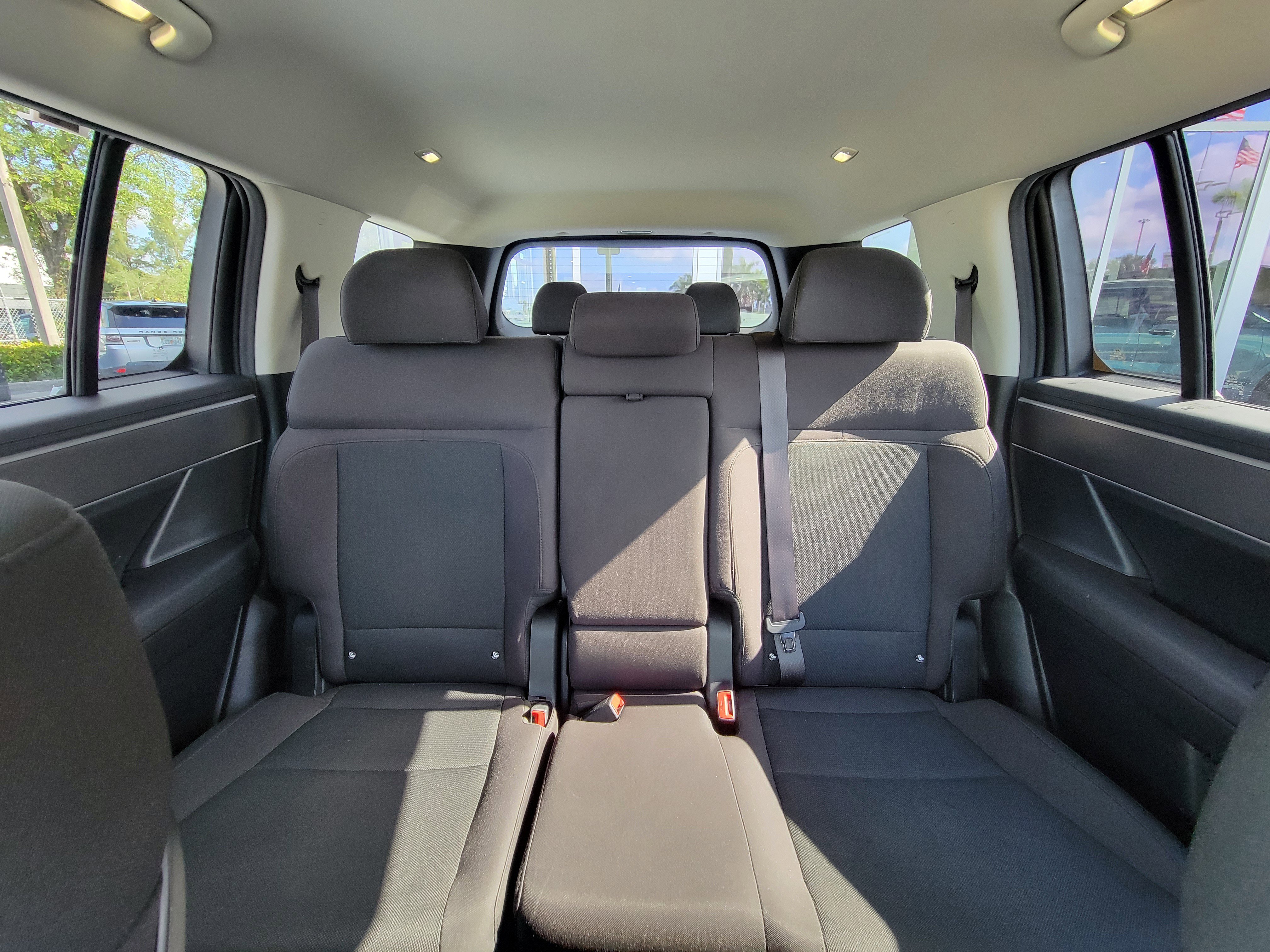 Used 2025 Hyundai Santa Fe SE image 13