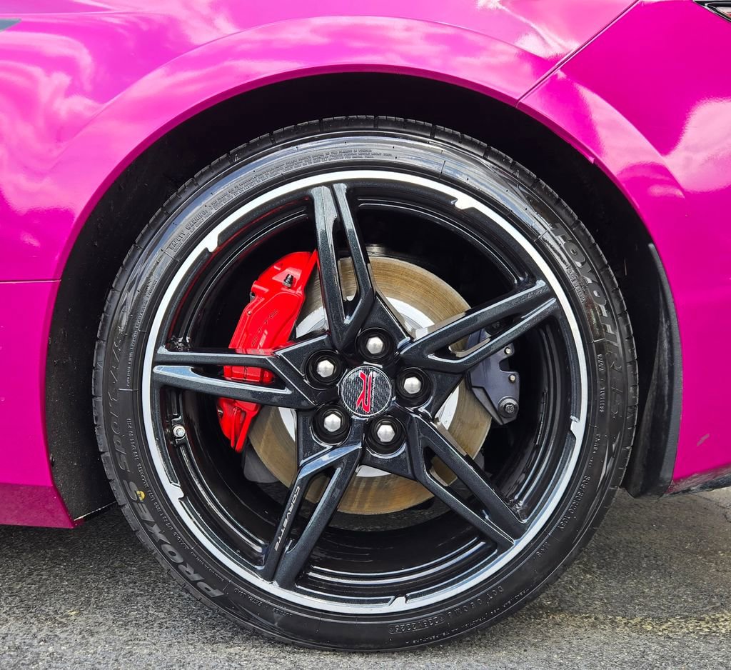 Used 2022 Chevrolet Corvette Stingray Preferred Cpe w/ Z51 Performance Package RWD image 7